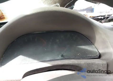 2004 Toyota Camry Le z USA, uszkodzony, nr VIN 4T1BE32K34U834011